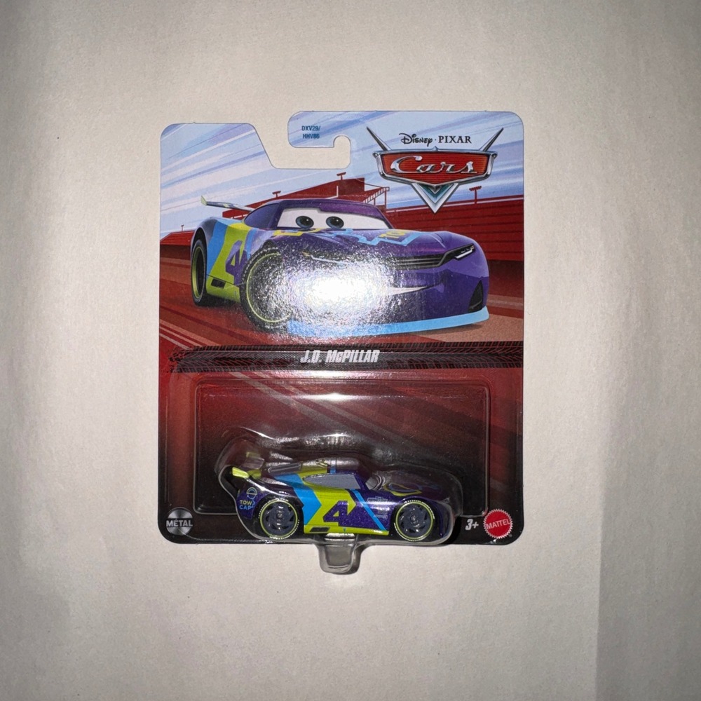 Disney Pixar Cars J.D. McPillar Tow Cap #4 Die-Cast Race Car Mattel HHV86 New